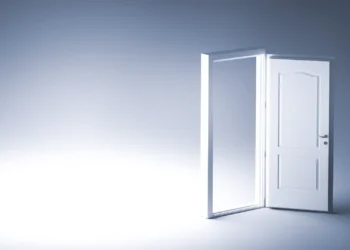 Tu hogar no te pertenece: el llamado cristiano a compartir la vida entera