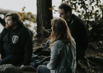 La esencia de nuestras relaciones: amor a Dios y amor al prójimo