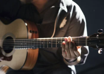Por qué tu canto es más que sonidos: cómo la música se conecta con el Espíritu y la Palabra