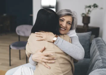 Cómo honrar a tus padres cuando ya eres adulto