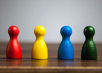Siguiendo a líderes promedio, adecuados y mediocres