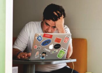 Nunca inofensivo, privado o seguro: Luchando en contra de la pornografía con un placer superior