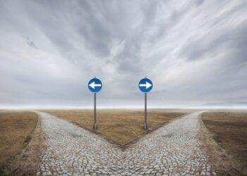 El camino de la tentación y la autopista de la santidad