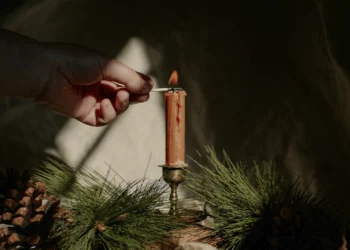 De las tinieblas a la luz: cómo Cristo transforma nuestras viejas prácticas