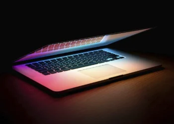 La pornografía no tiene a nadie más a quien culpar que a sí misma