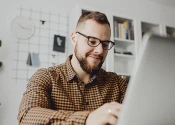 ¿Cómo trabajar duro sin que el trabajo se convierta en tu adoración?
